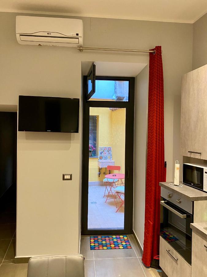 Vecchia Ognina Apartments Catania - Free Parking エクステリア 写真