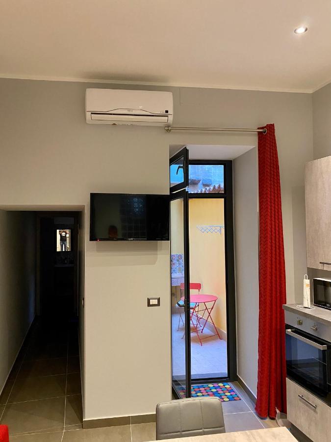 Vecchia Ognina Apartments Catania - Free Parking エクステリア 写真