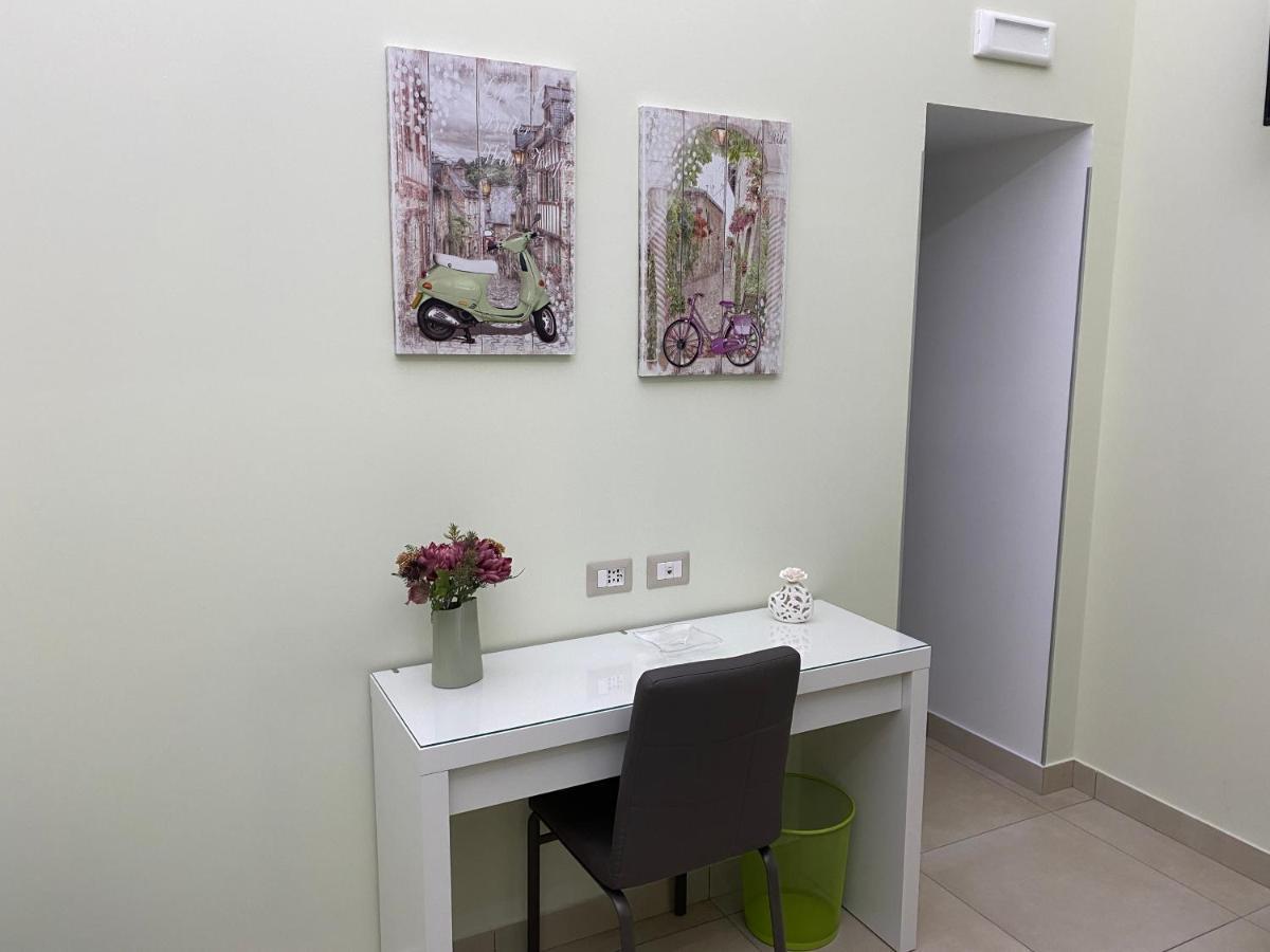 Vecchia Ognina Apartments Catania - Free Parking エクステリア 写真